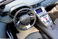 Lamborghini Aventador LP700-4 Roadster dashboard
