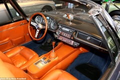 1966 Maserati Mistral 4000 GT Spider dashboard interior