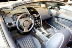 Aston Martin DB9 dashboard