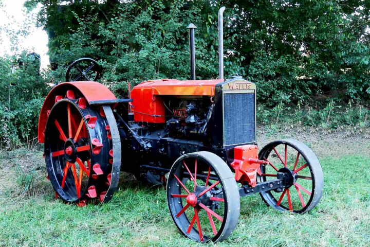 Classic Tractors & Farm Machinery - A Century of Iron, Steam and Diesel 5 1920 Wallis classic tractor - photo by Peter Kraaibeek