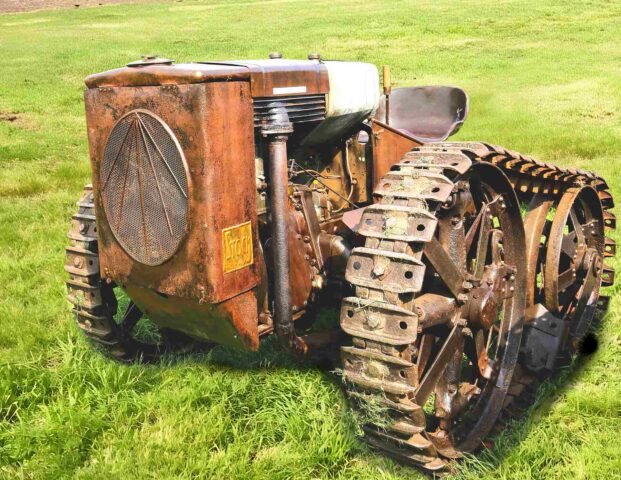 Classic Tractors & Farm Machinery - A Century of Iron, Steam and Diesel 7 1925 Stock Raupenstock classic crawler - photo by Peter Kraaibeek