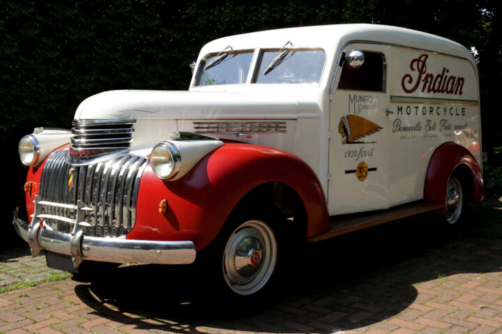 Home 3 1941 Chevrolet Panel Truck classic Delivery Van win Indian Motorcycle livery - photo by Peter Kraaibeek