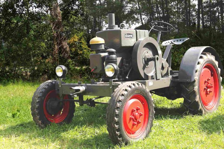 Classic Tractors & Farm Machinery - A Century of Iron, Steam and Diesel 14 1939 Kramer K18 Tractor - photo by Peter Kraaibeek