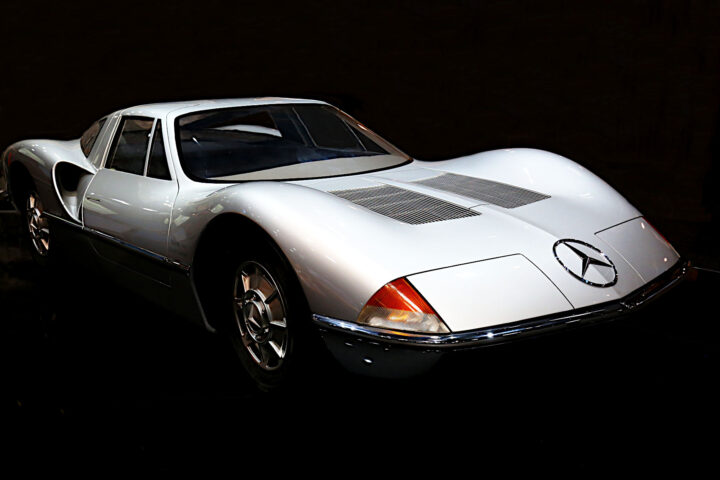 Mercedes-Benz SLX: The Gullwing's Lost 1966 Successor 1 1966 Mercedes-Benz SLX design study