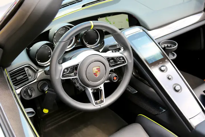 Porsche 918 Spyder 2 Porsche 918 Spyder e.hybrid Cockpit - fine art photography by Peter Kraaibeek, Kraaibeek Art Gallery